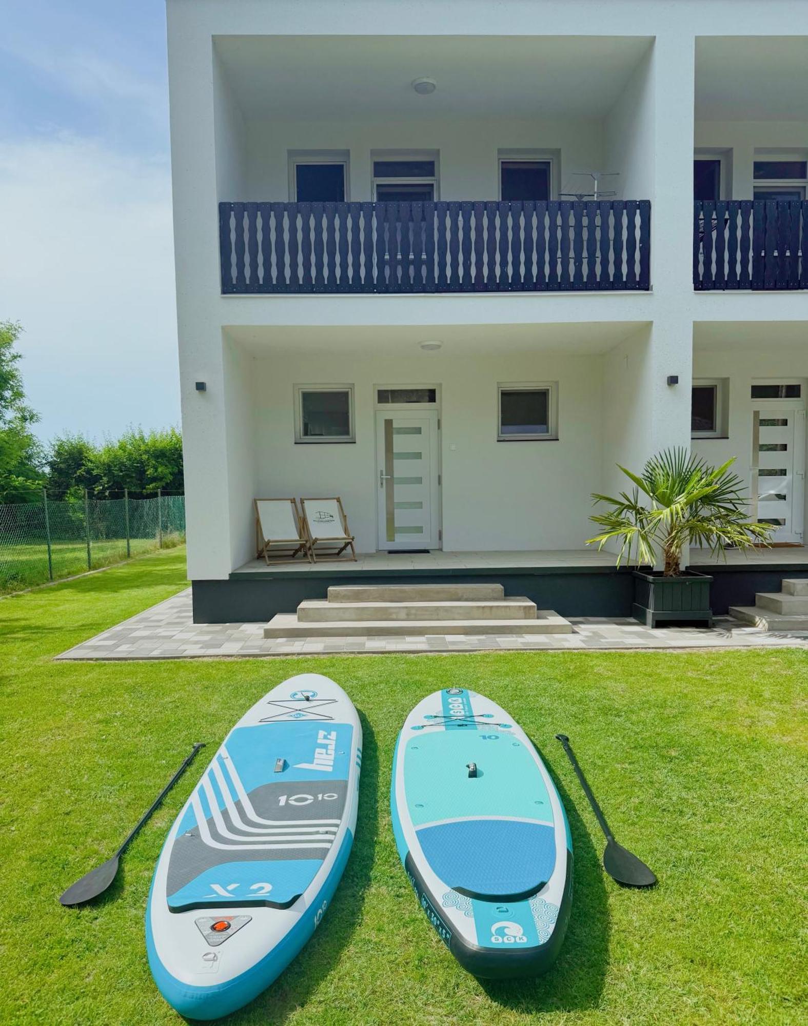 Balaton A Kertben - Balaton In The Garden - Beachfront Houses With Beautiful View, Private Beach Balatonfenyves Εξωτερικό φωτογραφία